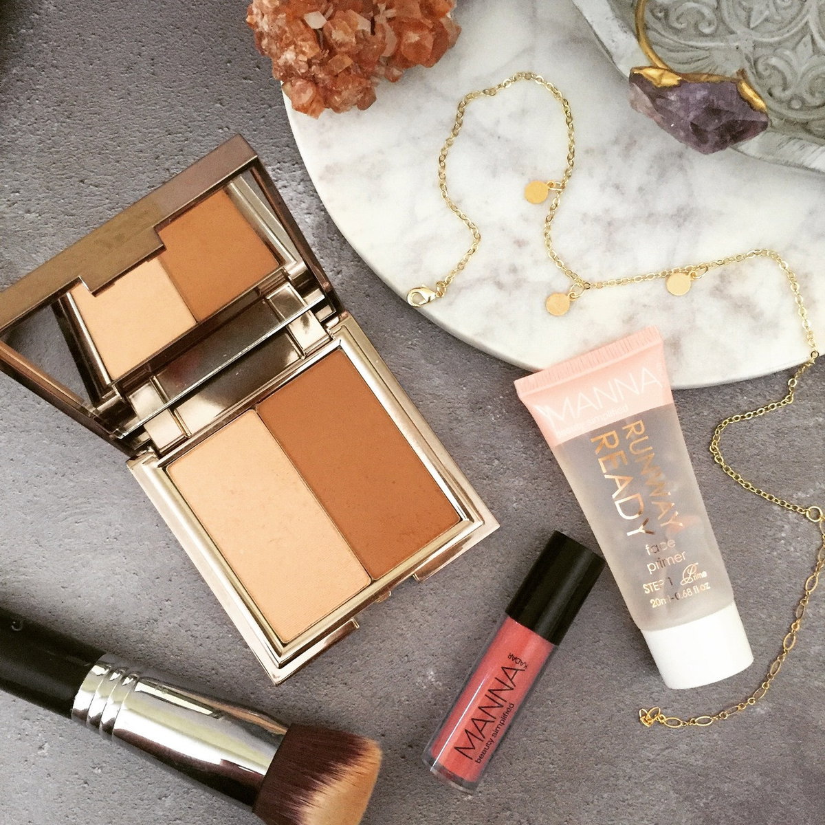 Manna Kadar Runway Ready Primer-image2