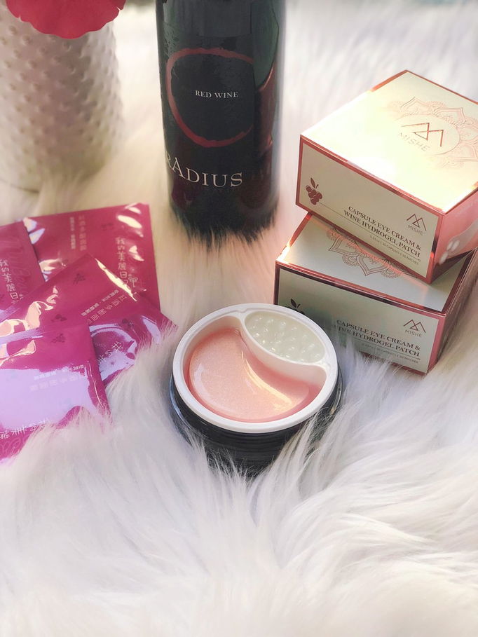 Mishe Capsule Eye Cream & Wine Hydrogel Patch