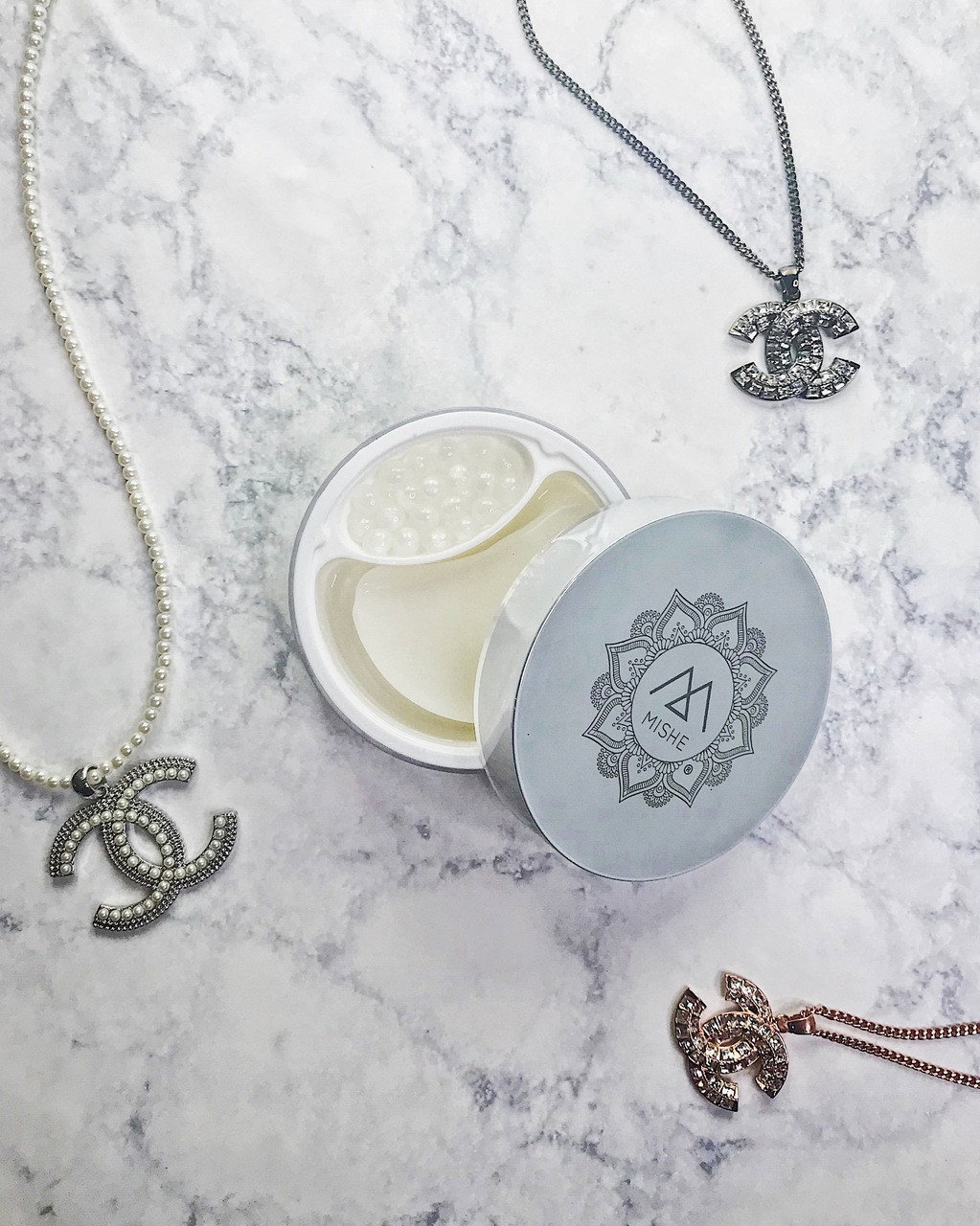 Mishe Capsule Eye Cream & Coconut Hydrogel Patch-image3