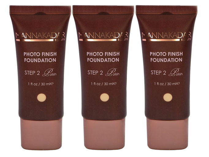 Manna Kadar Photo Finish Foundation