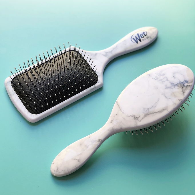 The Wet Brush Paddle Detangler