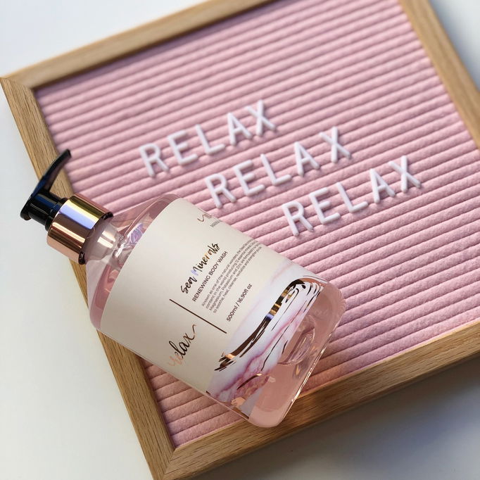 Manna Kadar Relax Sea Minerals Renewing Body Wash