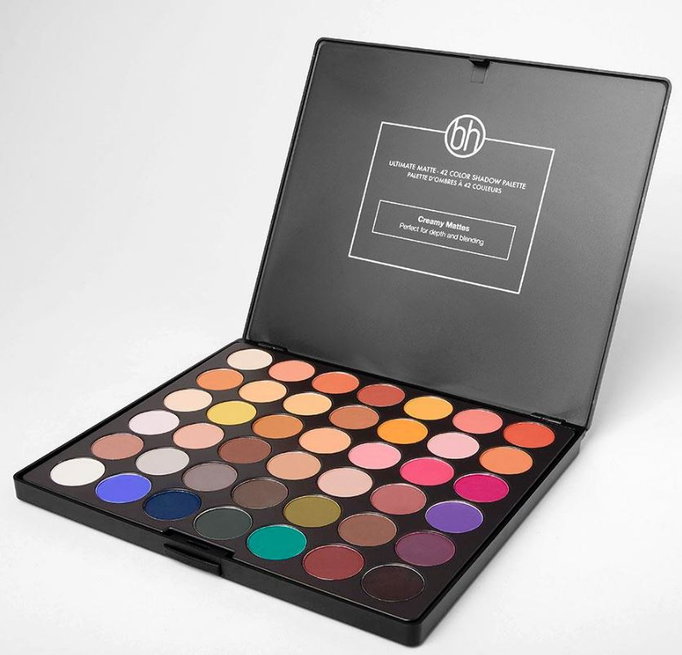 BH Cosmetics Ultimate Matte 42 Color Shadow Palette-image5