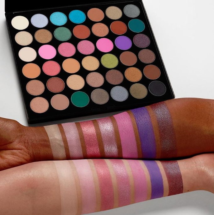 BH Cosmetics Studio Pro Ultimate Artistry 42 Color Shadow Palette-image5