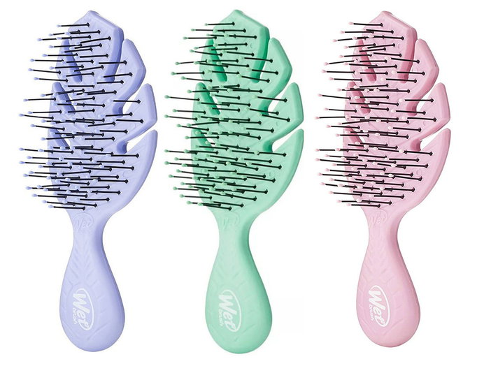The Wet Brush Go Green Mini Detangler-image1 The Wet Brush Go Green Mini Detangler-image1