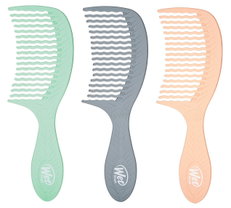 The Wet Brush Go Green Oil Infused Treatment Comb-image1