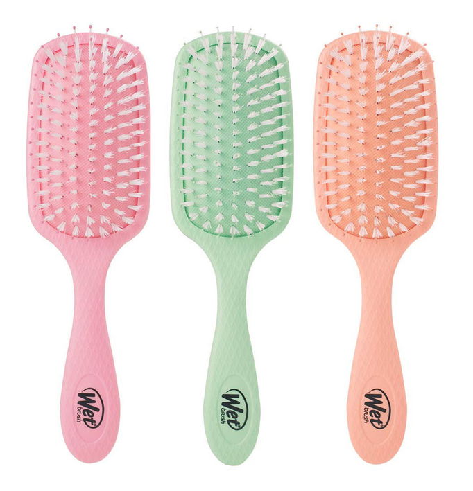 The Wet Brush Go Green Oil Infused Shine Brush