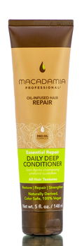 Macadamia Professional Essential Repair Daily Deep Conditioner
