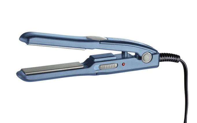 BaBylissPro Nano Titanium Mini Iron