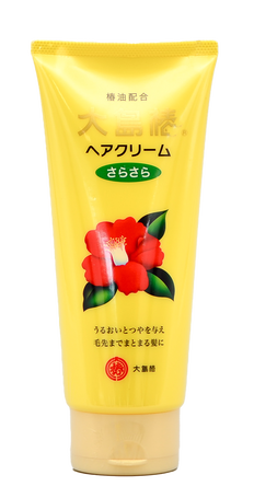Oshima Tsubaki Hair Cream Light-image1 Oshima Tsubaki Hair Cream Light-image1