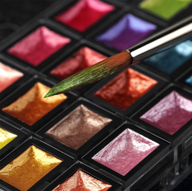 SoHo Semi-Moist Watercolor Half Pan Metallic Set of 24 SoHo Semi-Moist Watercolor Half Pan Metallic Set of 24