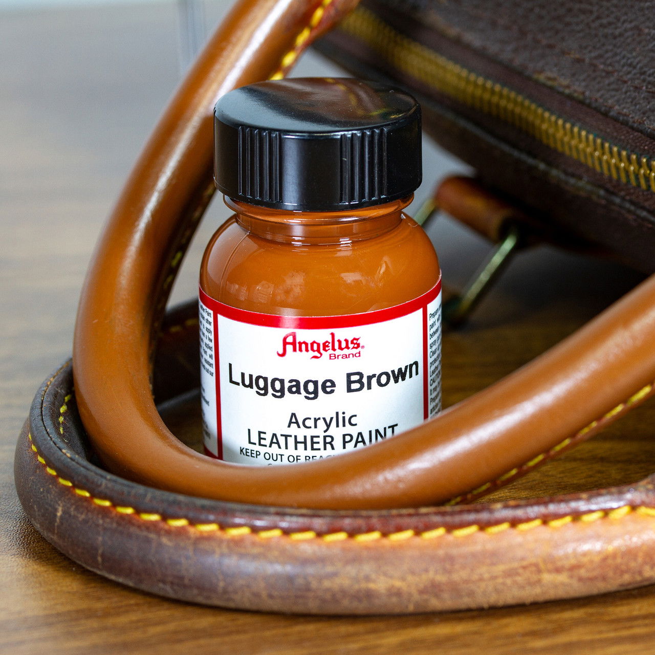 Angelus Acrylic Leather Paint