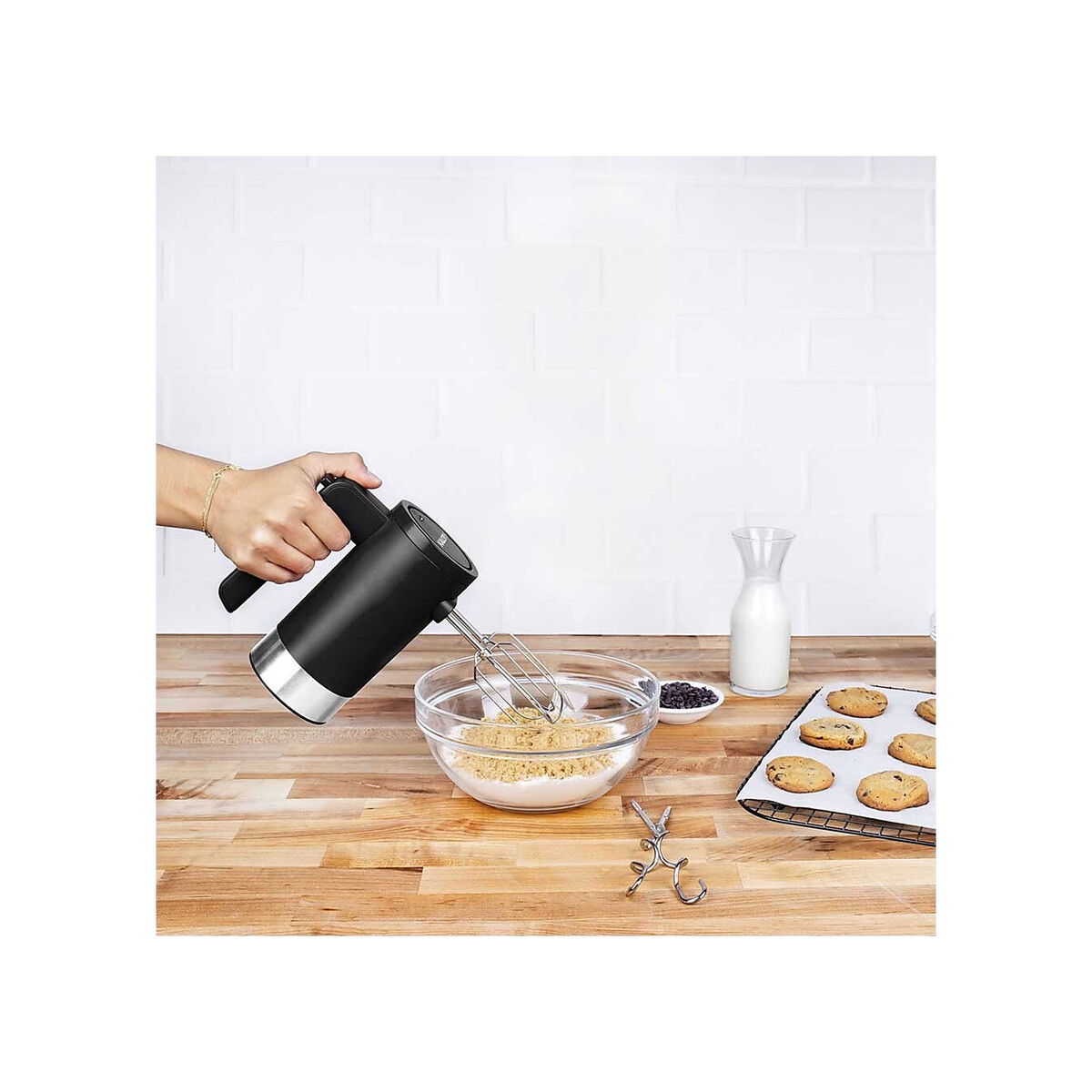Kalorik - Cordless Electric 5-Spead Hand Mixer, Black