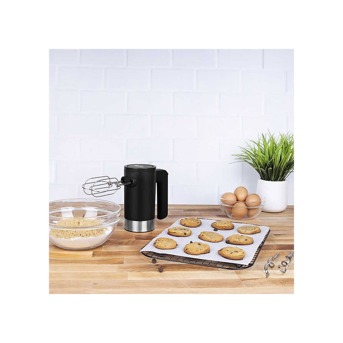 Kalorik - Cordless Electric 5-Spead Hand Mixer, Black