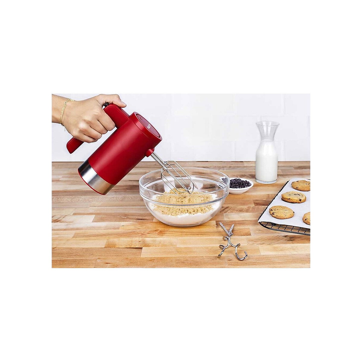 Kalorik - Cordless Electric 5-Spead Hand Mixer, Red