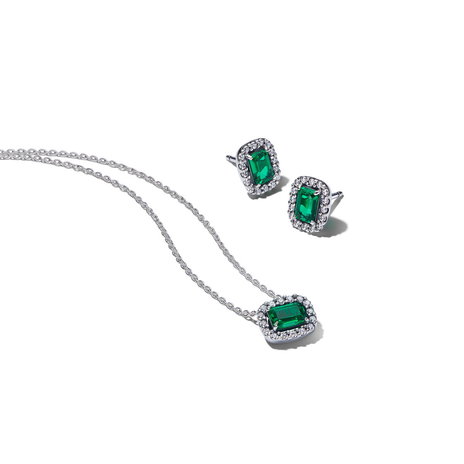 Sparkling Green Halo Jewelry Gift Set