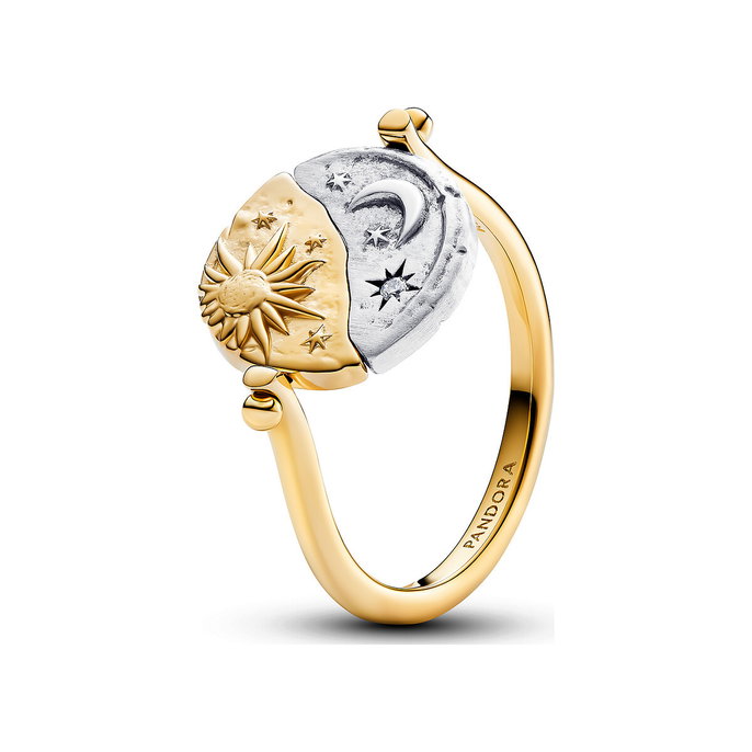 Sun & Moon Reversible Medallion Ring Sun & Moon Reversible Medallion Ring