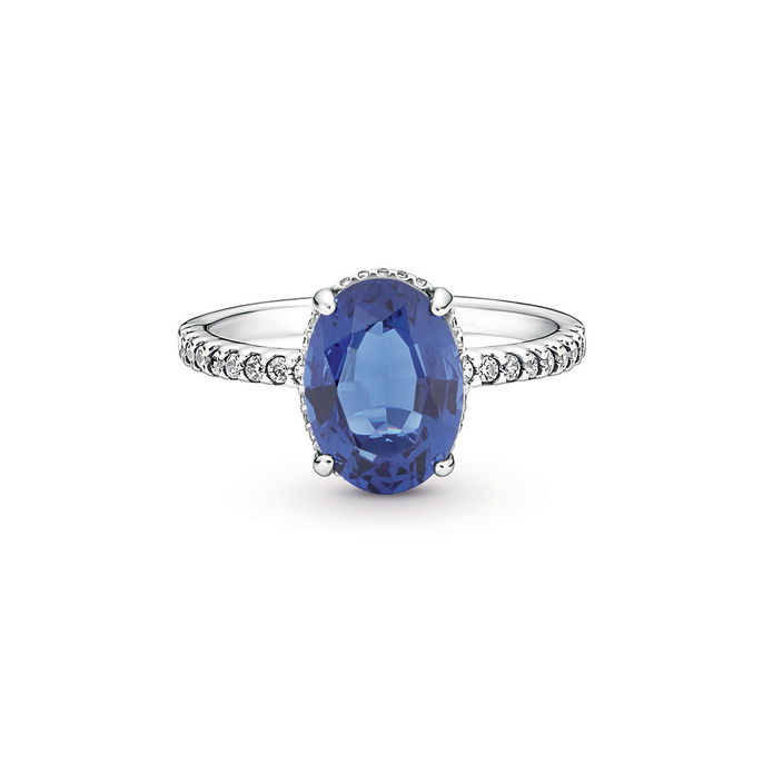 Sparkling Statement Halo Ring Sparkling Statement Halo Ring