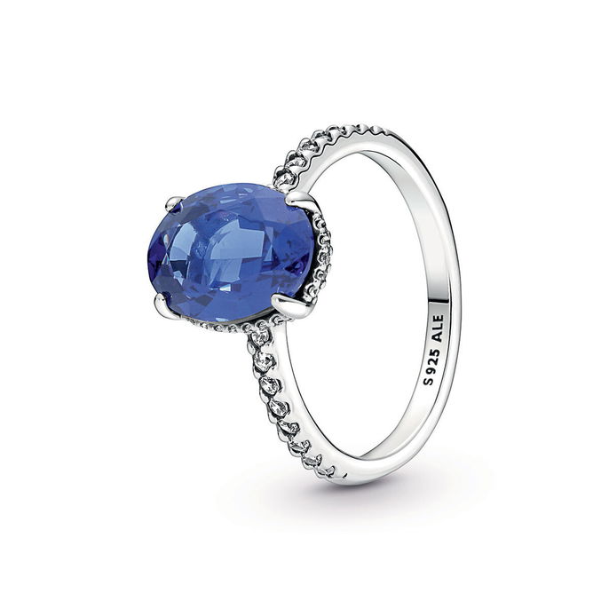 Sparkling Statement Halo Ring Sparkling Statement Halo Ring