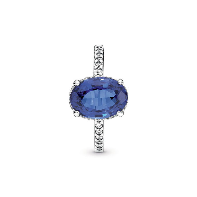 Sparkling Statement Halo Ring Sparkling Statement Halo Ring