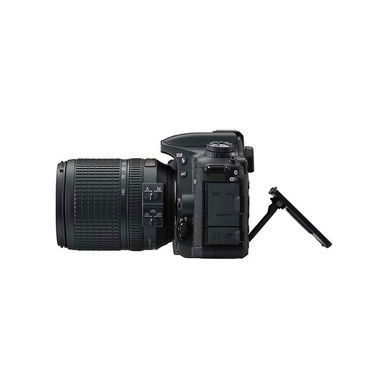 D7500 DSLR Camera with 18-140mm Lens