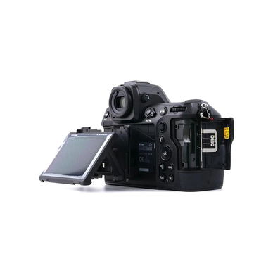 Nikon - Z8 Mirrorless Digital Camera Body Only