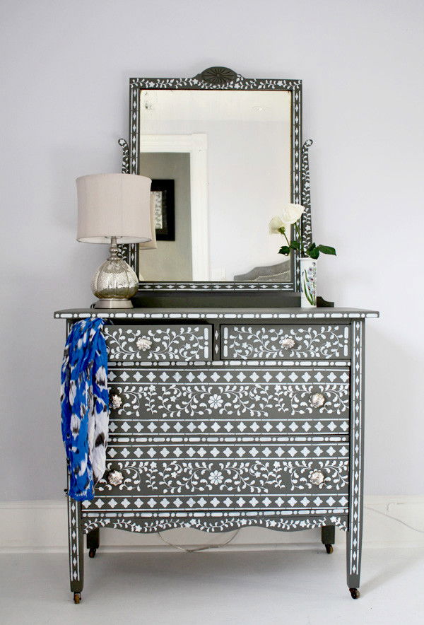 Cutting Edge Stencils