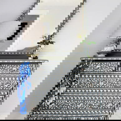 Cutting Edge Stencils