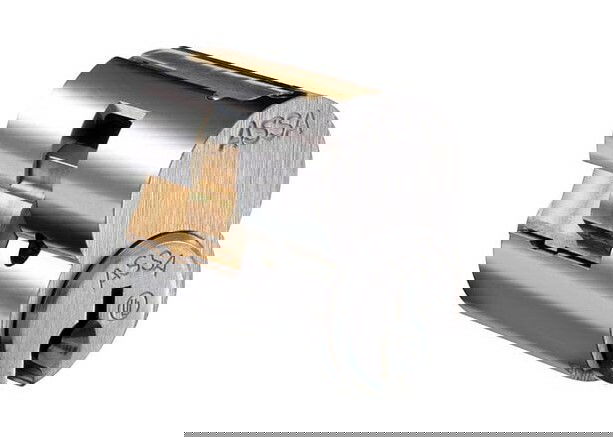 Interchangeable Cores